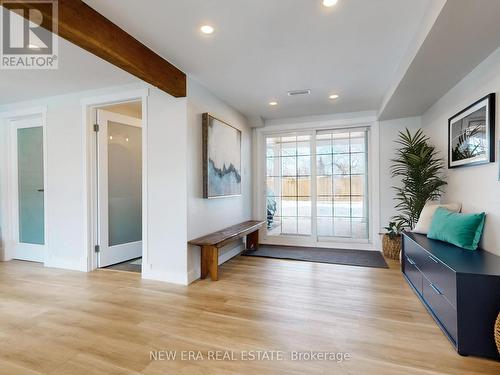 2611 Truscott Drive, Mississauga, ON - Indoor
