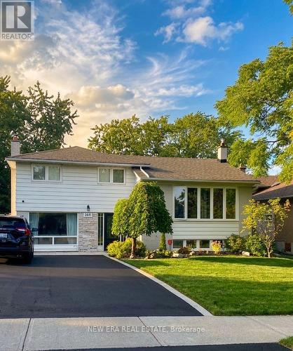 2611 Truscott Drive, Mississauga, ON - Outdoor With Facade