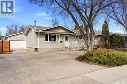 730 MCINTOSH STREET N  Regina, SK S4R 5Z4