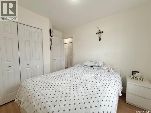 127 203 Herold Terrace, Saskatoon, SK - Indoor Photo Showing Bedroom