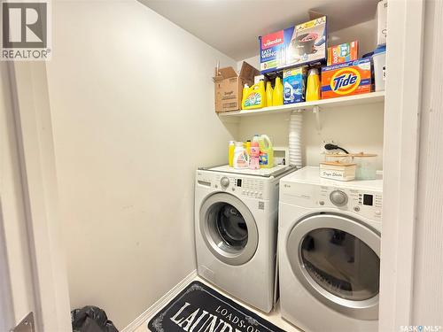 127 203 Herold Terrace, Saskatoon, SK - Indoor Photo Showing Laundry Room