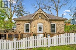 41 CROMBIE Street  Cambridge, ON N1S 1Y5
