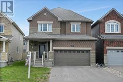 15 SWEET PEA WAY  Ottawa, ON K2T 0P2