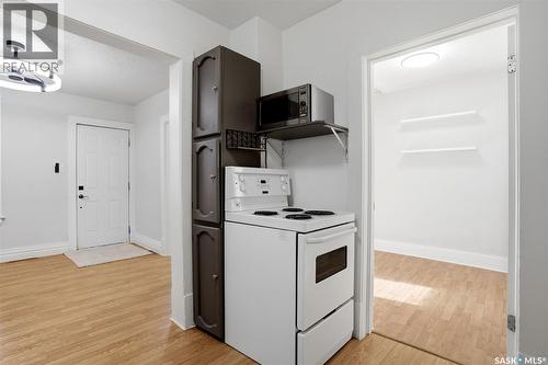 2634 Atkinson Street, Regina, SK - Indoor Photo Showing Kitchen