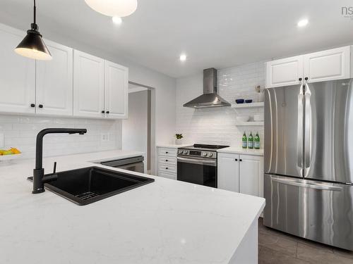 5 Capistrano Drive, Dartmouth, NS 