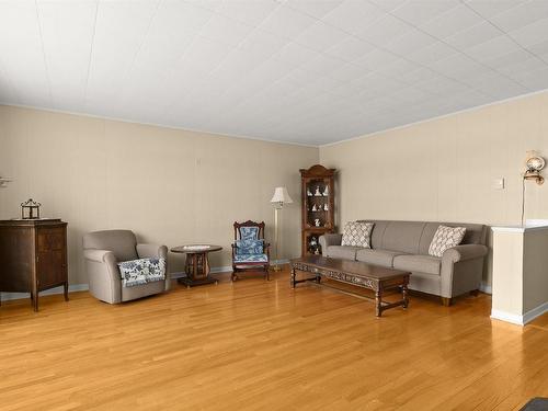4 Parkview Drive, Oakfield, NS 
