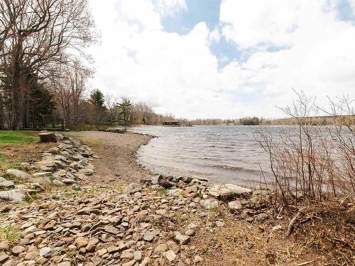 4 Parkview Drive, Oakfield, NS 