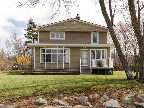 4 Parkview Drive, Oakfield, NS 