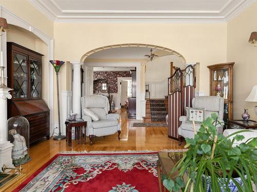 870 Young Avenue, Halifax, NS 