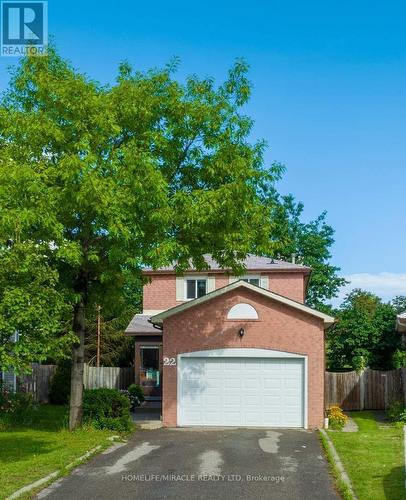 22 KESTEVEN CRESCENT  Brampton, ON L6W 4E1
