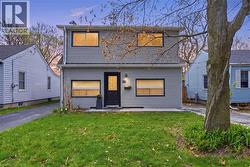 68 YORK Road Dundas, ON L9H 1L7
