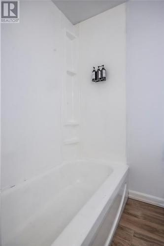 2 Dillon Crescent, St John'S, NL - Indoor Photo Showing Bathroom