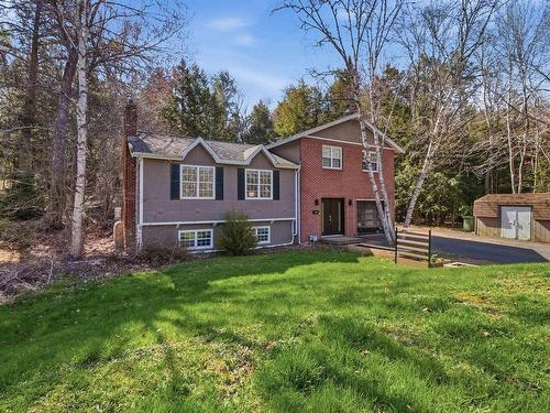 39 Robert Street, Fall River, NS 