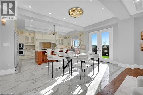 7 Riesling Court, Hamilton, ON - Indoor Photo Showing Dining Room