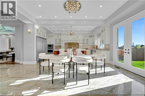 7 Riesling Court, Hamilton, ON - Indoor Photo Showing Dining Room