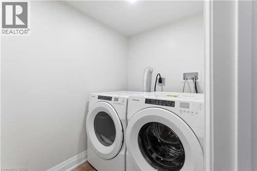 124 Mcelroy Road E Unit# 3, Hamilton, ON - Indoor Photo Showing Laundry Room