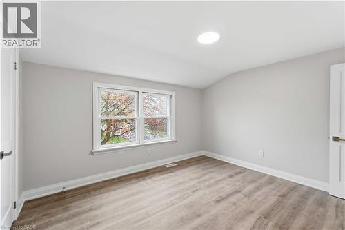 124 Mcelroy Road E Unit# 2, Hamilton, ON - Indoor Photo Showing Other Room