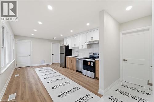 124 Mcelroy Road E Unit# 1, Hamilton, ON - Indoor