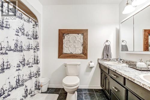 4 Donjon Boulevard, Port Dover, ON - Indoor Photo Showing Bathroom