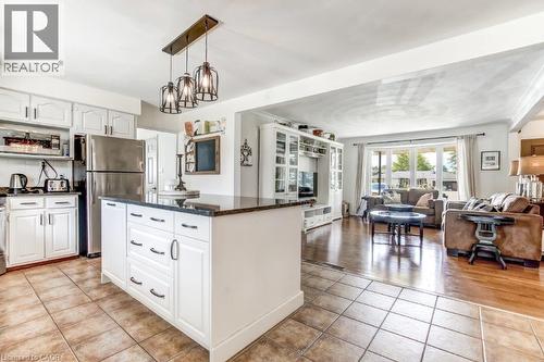 4 Donjon Boulevard, Port Dover, ON - Indoor Photo Showing Kitchen