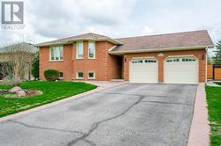 2993 JENNIFER DRIVE Peterborough (Northcrest Ward 5), ON K9L 1Y6