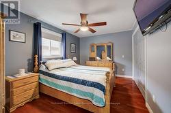 Primary bedroom - 