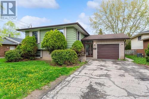 82 LINWELL ROAD  St. Catharines (Lakeport), ON L2N 6B1