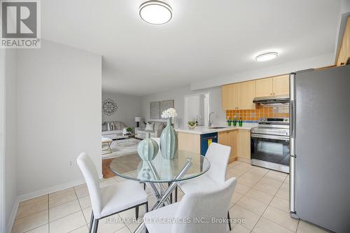 21 Upper Highlands Drive, Brampton, ON - Indoor Photo Showing Other Room