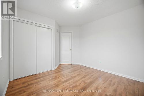 21 Upper Highlands Drive, Brampton, ON - Indoor Photo Showing Other Room