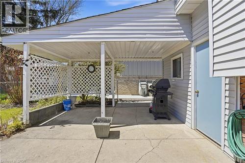 13 Fallingbrook Drive, Fonthill, ON - Outdoor With Deck Patio Veranda With Exterior