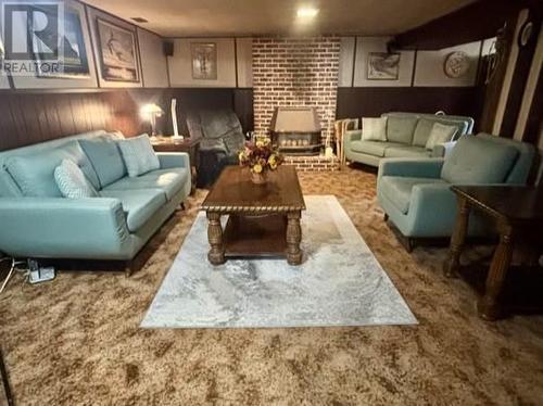 148 Garson Coniston Road, Garson, ON - Indoor Photo Showing Living Room