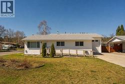 7759 QUEENS CRESCENT Prince George, BC V2N 3H3