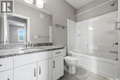 305 1515 Anson Road, Regina, SK - Indoor Photo Showing Bathroom