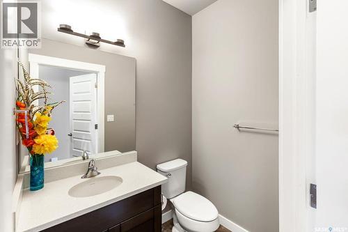 37 510 Kloppenburg Crescent, Saskatoon, SK - Indoor Photo Showing Bathroom