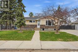 1630 1st AVENUE N  Regina, SK S4R 0Z6