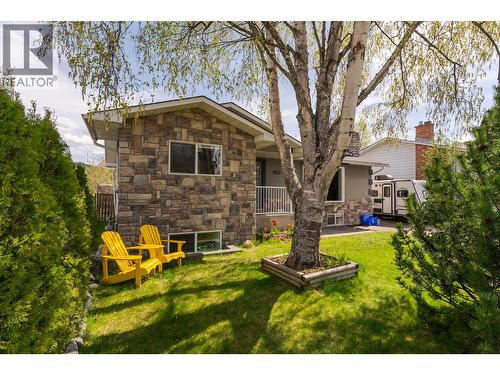 1126 STIRLING DRIVE  Prince George, BC V2M 6P4