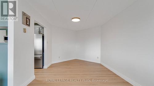 603 - 8 Christopher Court, Guelph, ON - Indoor Photo Showing Other Room