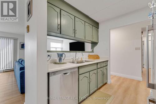 603 - 8 Christopher Court, Guelph, ON - Indoor Photo Showing Kitchen With Double Sink