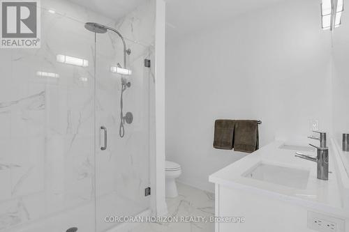 1105 - 71 Wyndham Street S, Guelph, ON - Indoor Photo Showing Bathroom