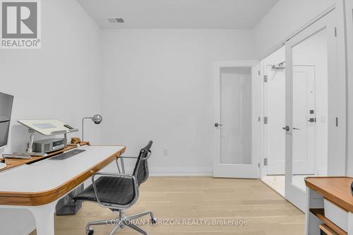 1105 - 71 Wyndham Street S, Guelph, ON - Indoor Photo Showing Office