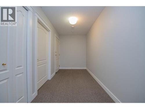 Spacious Entryway - 3929 22 Avenue Unit# 309, Vernon, BC - Indoor Photo Showing Other Room