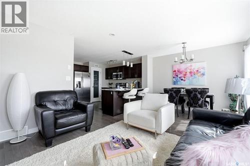 8849 Kestral Drive, Regina, SK - Indoor Photo Showing Living Room