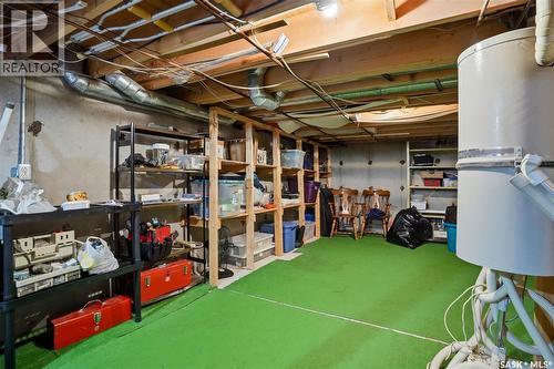 2835 More Crescent E, Regina, SK - Indoor Photo Showing Basement