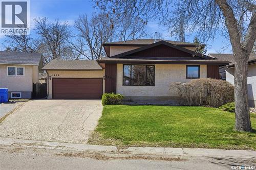 2835 More Crescent E, Regina, SK - Outdoor