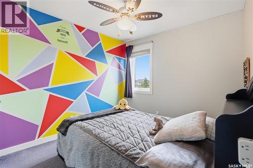 8806 Barootes Way, Regina, SK - Indoor Photo Showing Bedroom