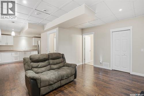 8806 Barootes Way, Regina, SK - Indoor