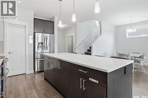 8806 Barootes Way, Regina, SK - Indoor Photo Showing Kitchen With Upgraded Kitchen