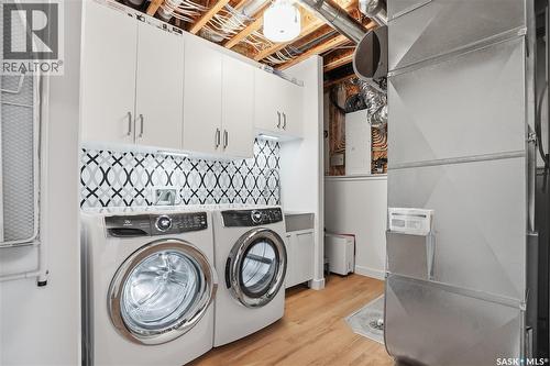 330 Hamm Way, Saskatoon, SK - Indoor Photo Showing Laundry Room