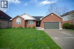 15 DOGWOOD Drive Tillsonburg, ON N4G 5S5