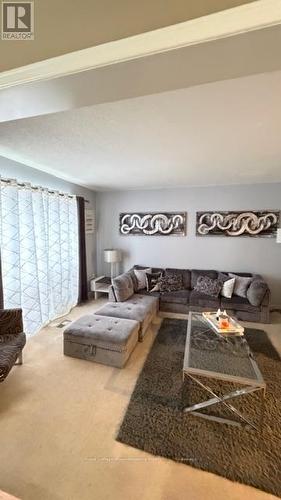 44 Corbett Street, Cambridge, ON - Indoor